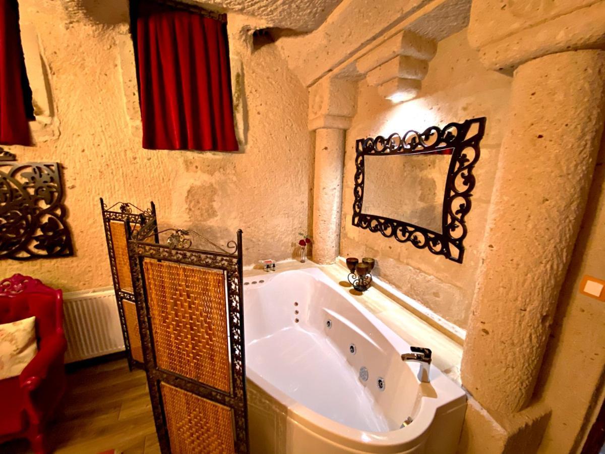 Mimi Cappadocia Luxury Cave Hotel Üçhisar Exteriör bild
