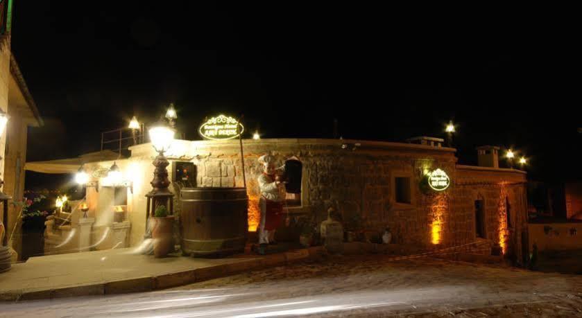 Mimi Cappadocia Luxury Cave Hotel Üçhisar Exteriör bild