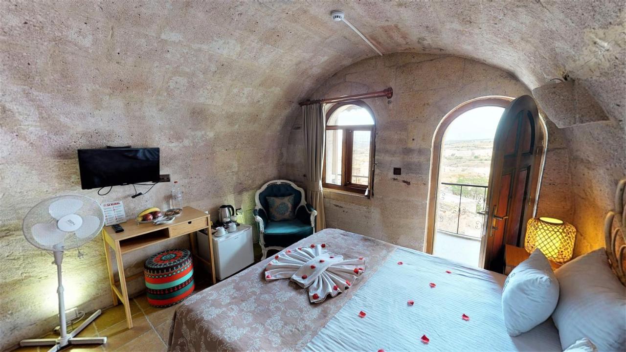 Mimi Cappadocia Luxury Cave Hotel Üçhisar Exteriör bild