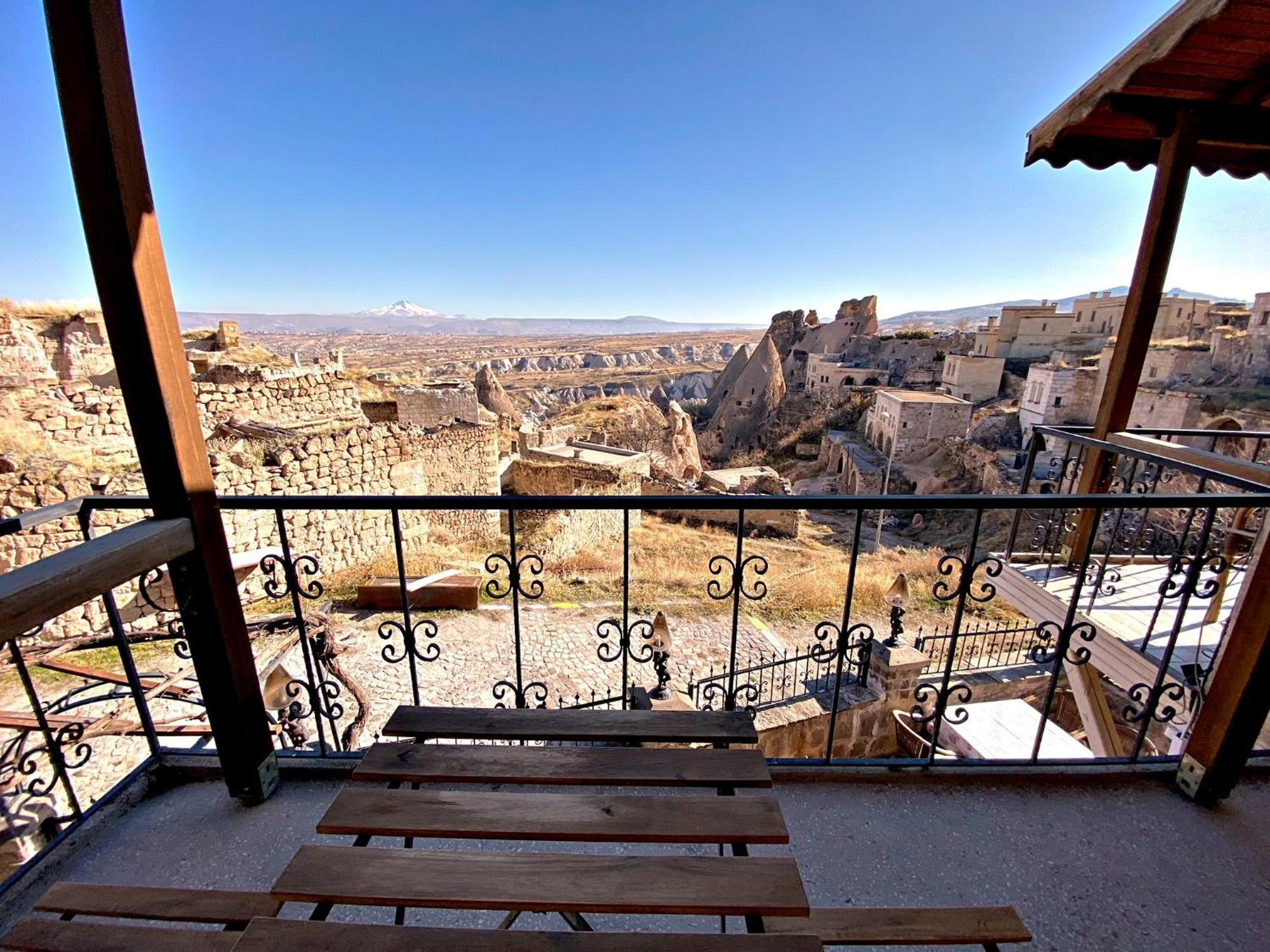 Mimi Cappadocia Luxury Cave Hotel Üçhisar Exteriör bild
