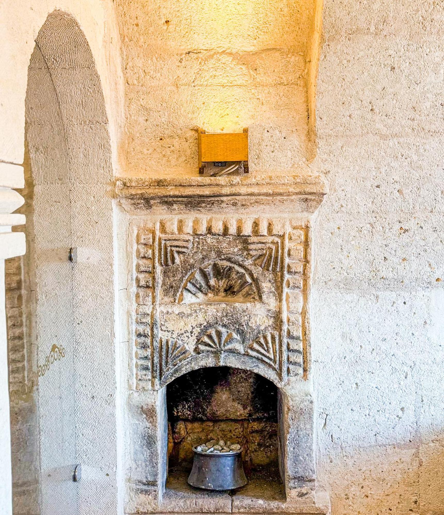Mimi Cappadocia Luxury Cave Hotel Üçhisar Exteriör bild