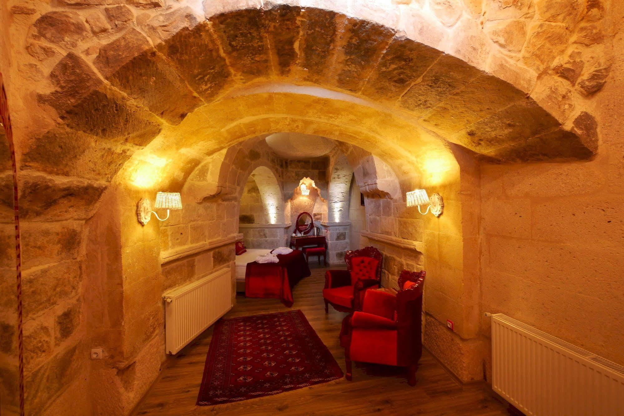 Mimi Cappadocia Luxury Cave Hotel Üçhisar Exteriör bild
